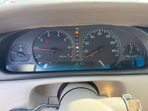 Used 1998 Cadillac Eldorado FWD image 30