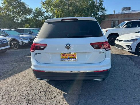 Used 2020 Volkswagen Tiguan SE w/ 3rd Row Seat Package image 4