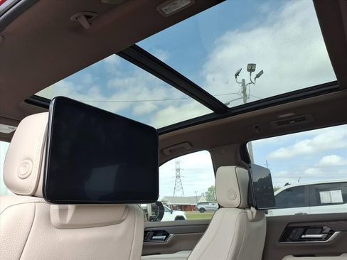 Used 2025 GMC Yukon Denali w/ Denali Reserve Package AWD/4WD image 21