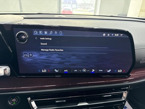 Used 2026 Chevrolet Traverse Z71 w/ LPO, Floor Liner Package image 18