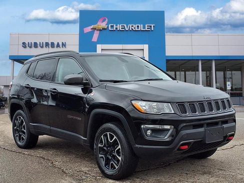 Used 2019 Jeep Compass Trailhawk w/ Leather Interior Group image 3