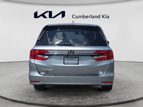 Used 2021 Honda Odyssey Touring image 4
