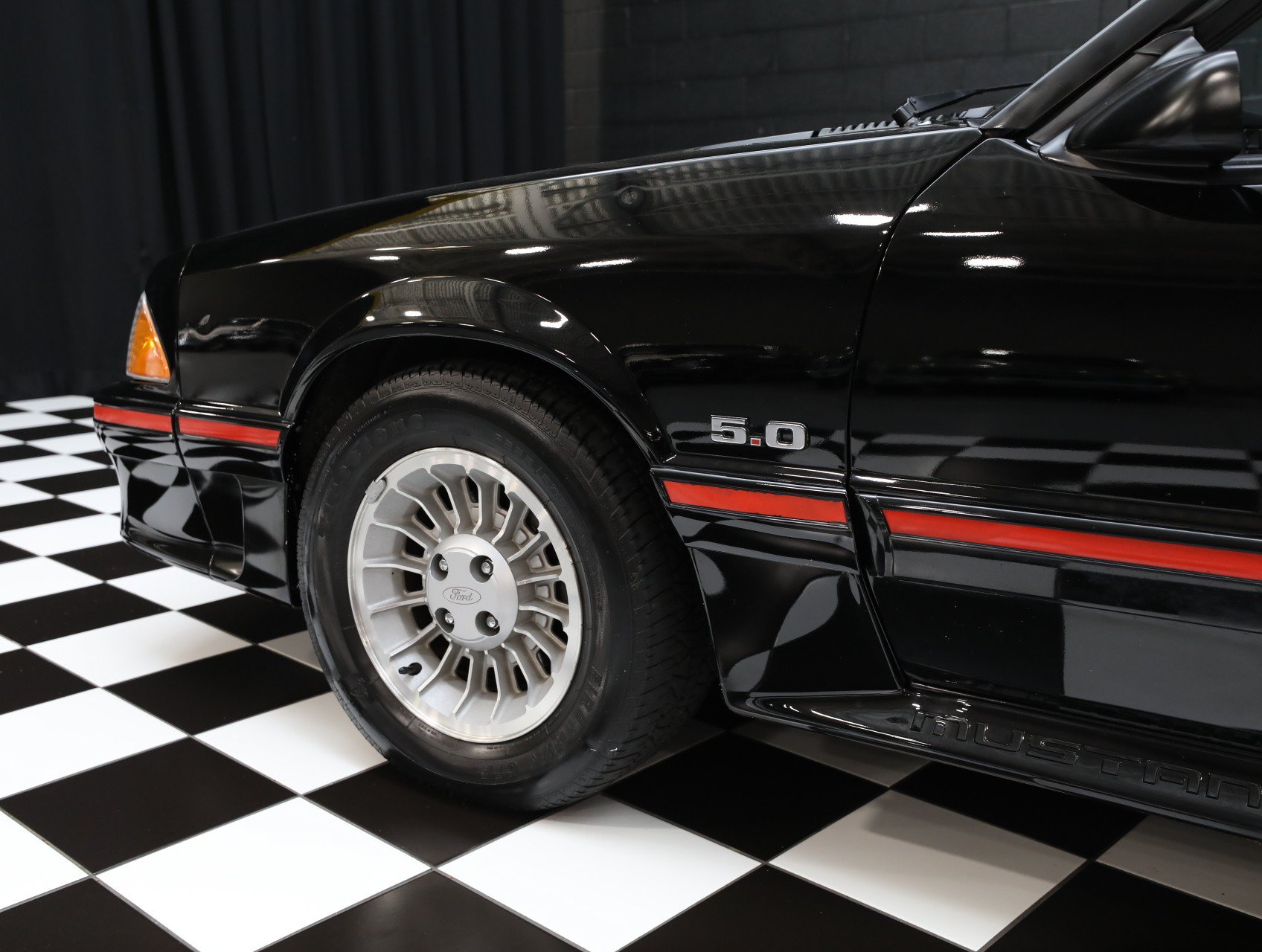 Used 1987 Ford Mustang GT RWD image 43