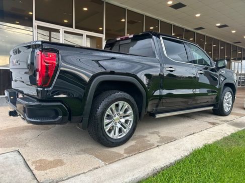 Used 2023 GMC Sierra 1500 Denali AWD/4WD image 7