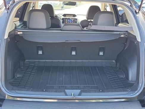 Used 2019 Subaru Crosstrek 2.0i Limited w/ Moonroof Package w/Navigation AWD/4WD image 12