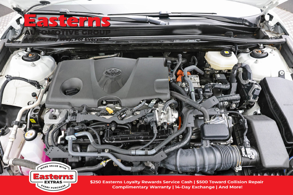 Used 2025 Toyota Camry LE FWD image 8