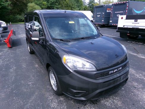 Used 2019 RAM ProMaster City Tradesman FWD image 2