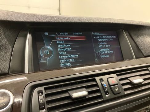 Used 2014 BMW 528i Sedan image 40