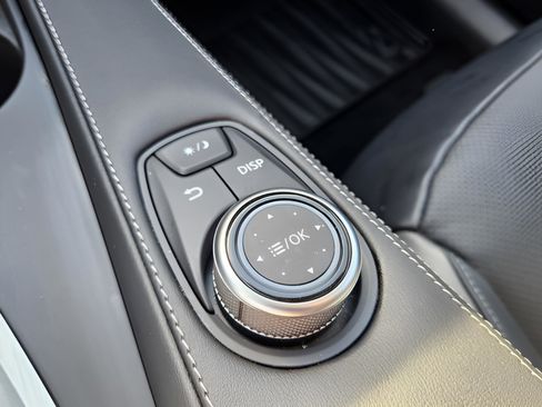 Certified 2025 INFINITI QX50 Luxe image 21