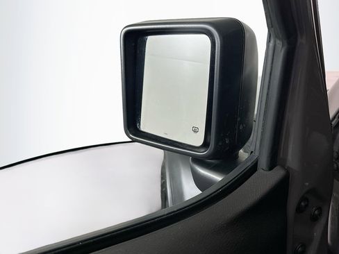 Used 2023 Jeep Wrangler Unlimited image 16