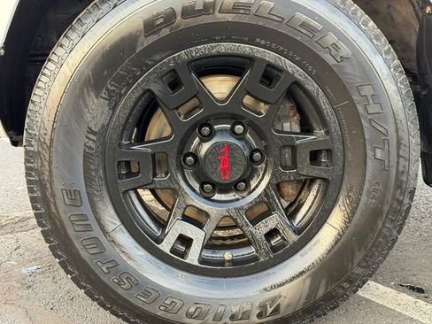 Certified 2020 Toyota 4Runner TRD Off-Road Premium w/ Moonroof Package image 11