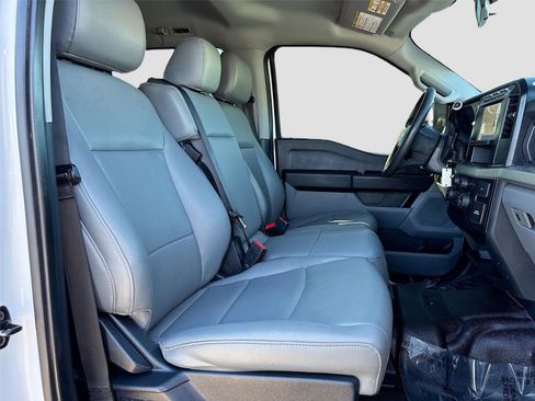 Used 2023 Ford F250 XL w/ FX4 Off-Road Package image 27