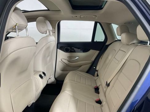 Used 2016 Mercedes-Benz GLC 300 4MATIC image 33