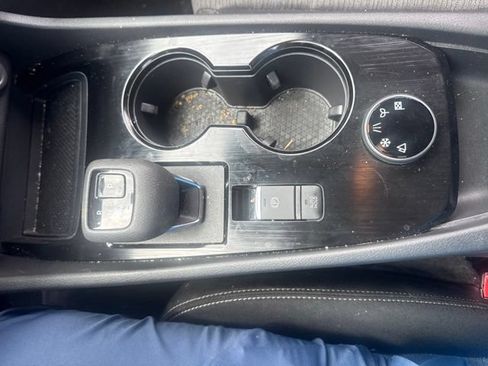Used 2023 Nissan Rogue SV AWD/4WD image 21