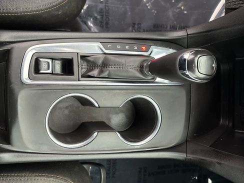 Used 2019 Chevrolet Equinox LT image 19