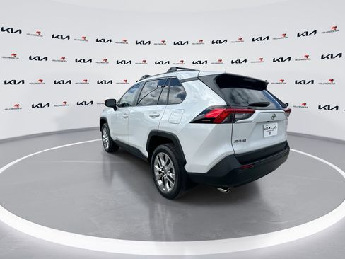 Used 2025 Toyota RAV4 XLE Premium image 6