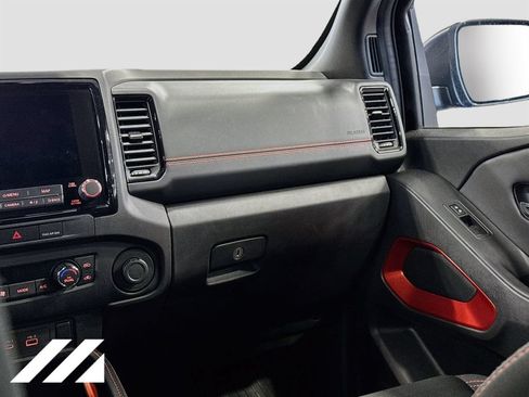 Used 2024 Nissan Frontier PRO-4X w/ Off-Road Protection Package AWD/4WD image 23