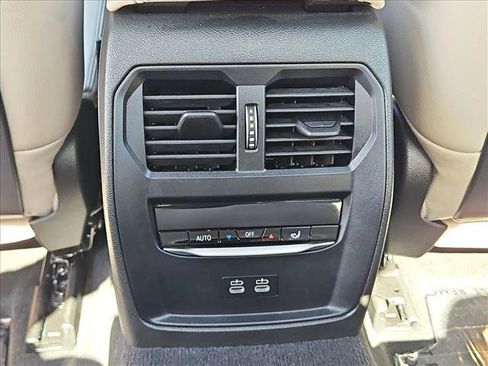 Certified 2024 BMW 330e w/ Premium Package RWD image 25