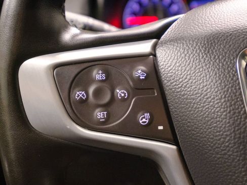 Used 2024 GMC Terrain SLT image 37