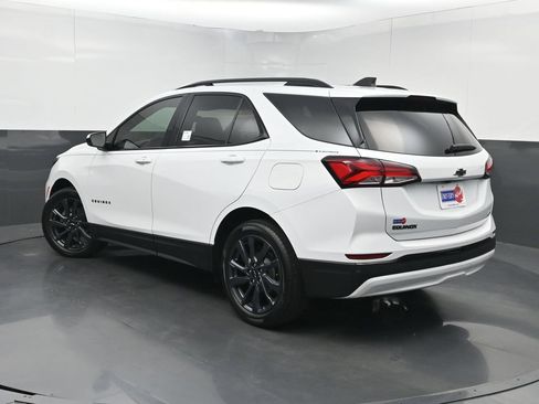 Used 2024 Chevrolet Equinox RS FWD image 20