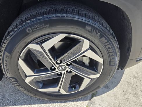 Used 2022 Hyundai Tucson SEL w/ Cargo Package AWD/4WD image 9