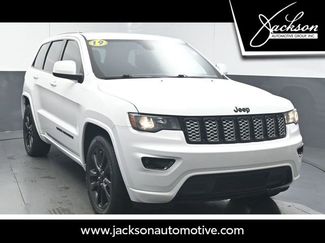Used 2019 Jeep Grand Cherokee Altitude video 1
