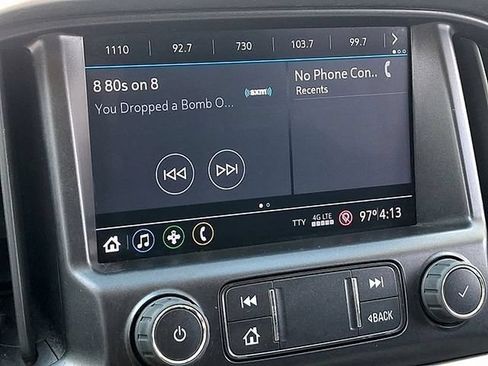 Used 2022 Chevrolet Colorado LT w/ LT Convenience Package RWD image 16
