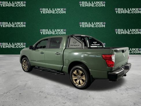 Used 2024 Nissan Titan SV w/ SV Bronze Edition Package image 9