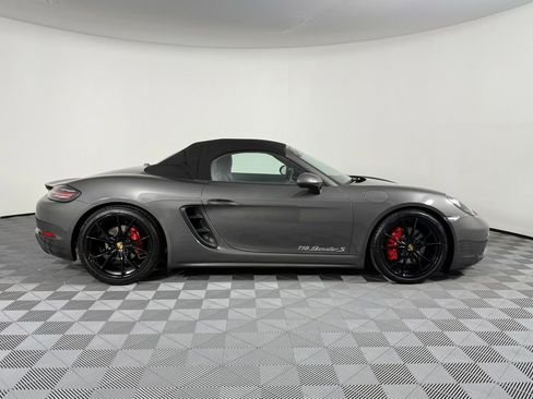 Used 2017 Porsche 718 Boxster S RWD image 10