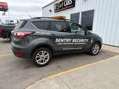 Used 2018 Ford Escape SE AWD/4WD image 4