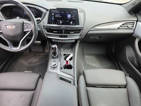 Used 2024 Cadillac CT5 V RWD image 15