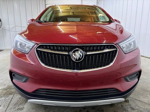 Used 2019 Buick Encore Preferred image 2