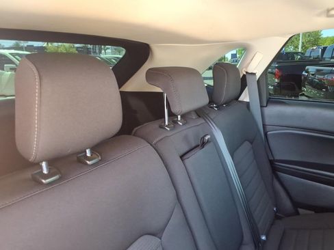 Used 2024 Ford Edge SEL AWD/4WD image 15