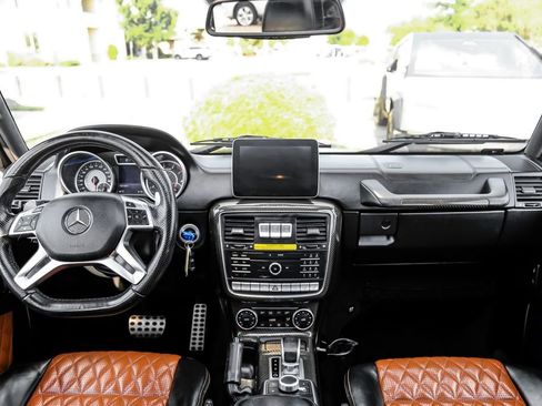 Used 2017 Mercedes-Benz G 63 AMG 4MATIC image 11