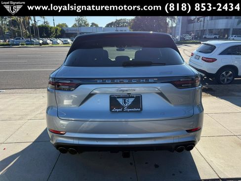 Used 2021 Porsche Cayenne E-Hybrid AWD/4WD image 8