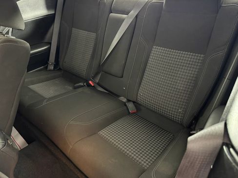 Used 2021 Dodge Challenger SXT w/ Driver Convenience Group image 31