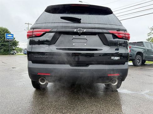Used 2023 Chevrolet Traverse LT w/ Midnight/Sport Edition AWD/4WD image 28