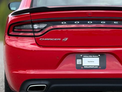 Used 2018 Dodge Charger GT AWD/4WD image 13