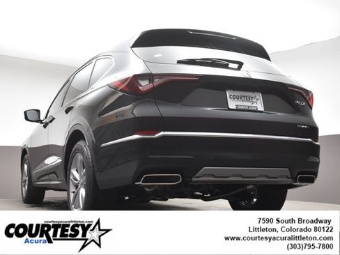 Used 2025 Acura MDX SH-AWD image 43