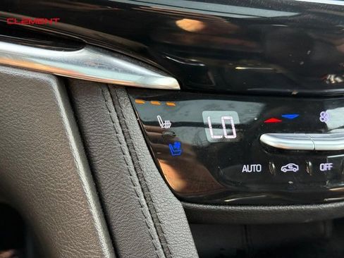 Used 2023 Cadillac XT6 Premium Luxury w/ Technology Package AWD/4WD image 28