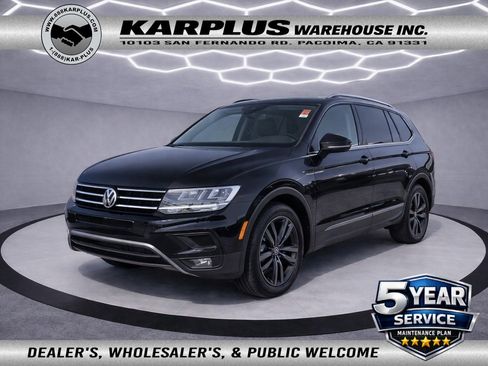 Used 2022 Volkswagen Tiguan SE image 1