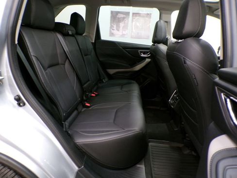 Used 2022 Subaru Forester Limited AWD/4WD image 20