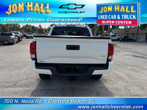 Used 2023 Toyota Tacoma SR5 w/ Technology Package RWD image 9