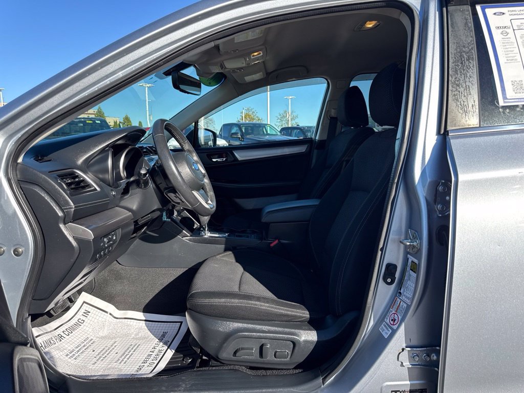 Used 2019 Subaru Outback 2.5i Premium AWD/4WD image 33