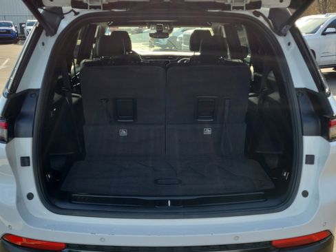 Used 2021 Jeep Grand Cherokee L Altitude image 8