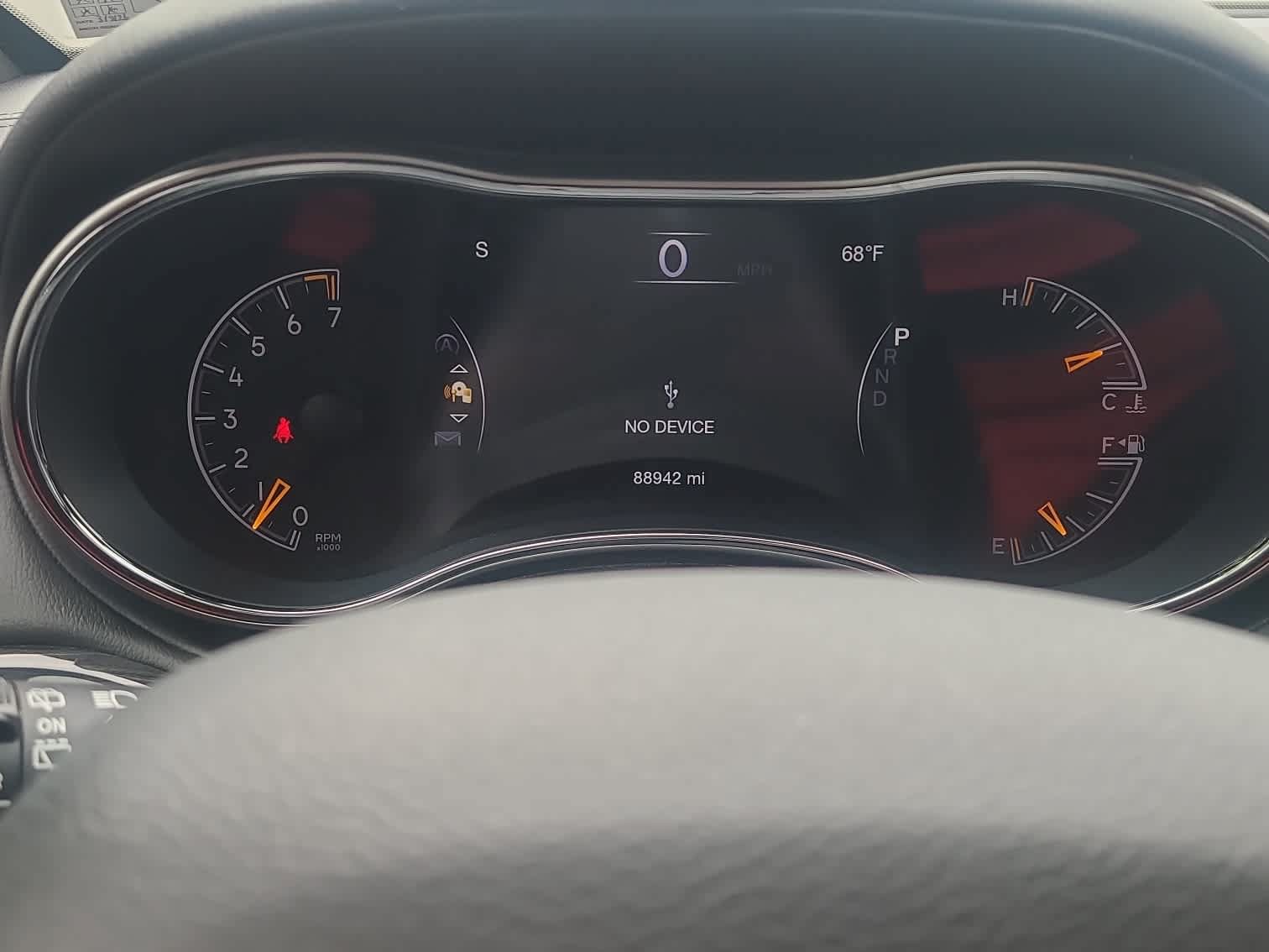 Used 2019 Jeep Grand Cherokee Overland AWD/4WD image 4