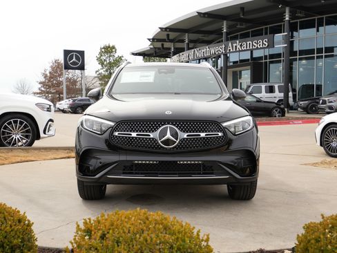 New 2026 Mercedes-Benz GLC 300 4MATIC image 2