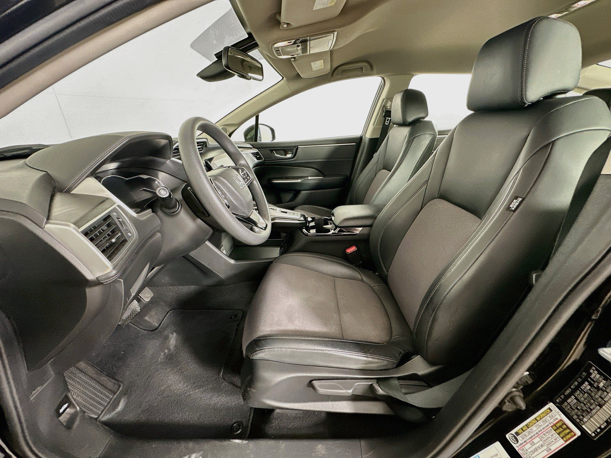 Used 2018 Honda Clarity Plug-In Hybrid image 13