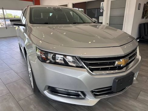 Used 2017 Chevrolet Impala Premier w/ Enhanced Convenience Package FWD image 1