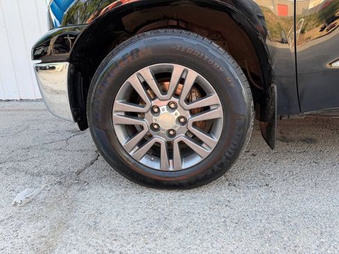 Used 2013 Toyota Tundra 2WD CrewMax w/ SR5 Pkg image 39